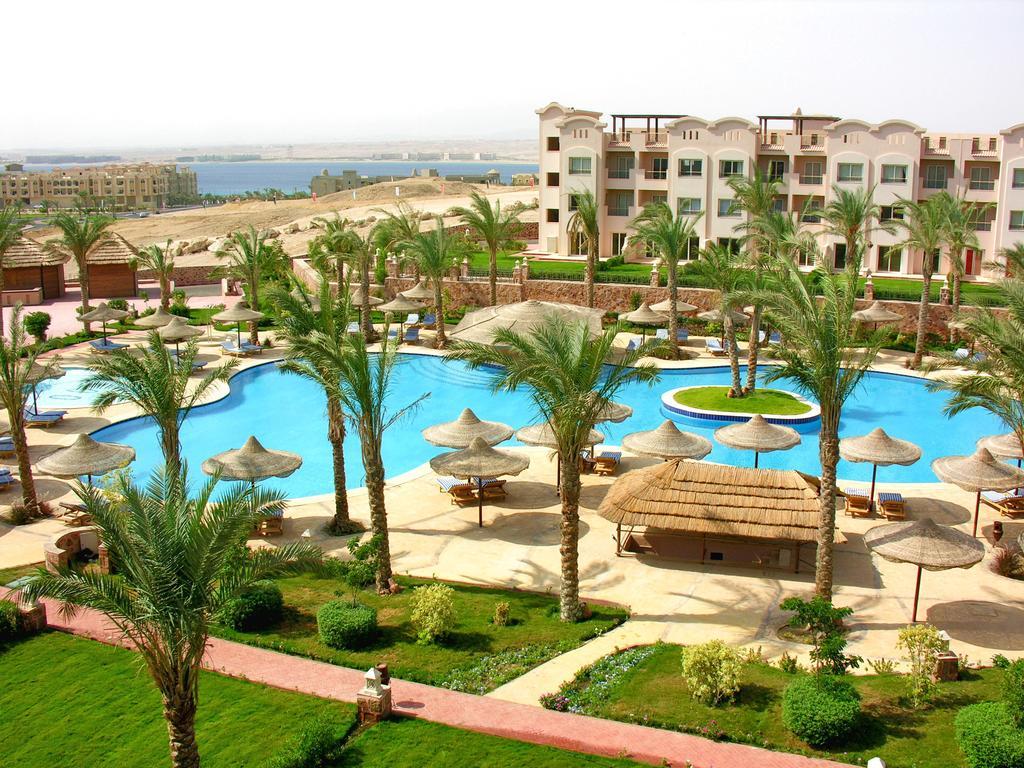 Pyramisa Sunset Pearl Apartments Хургада Екстер'єр фото